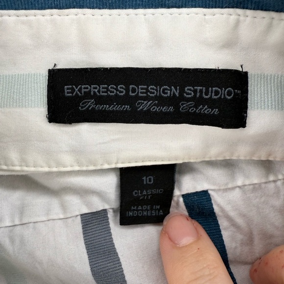 Express Design Studio Striped Button-Down Shirt - Size 10 (Classic Fit) - Picture 5 of 6